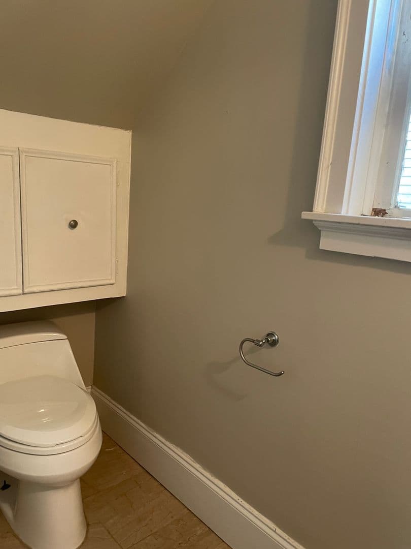 Savannah Apartment: 228 E. Henry