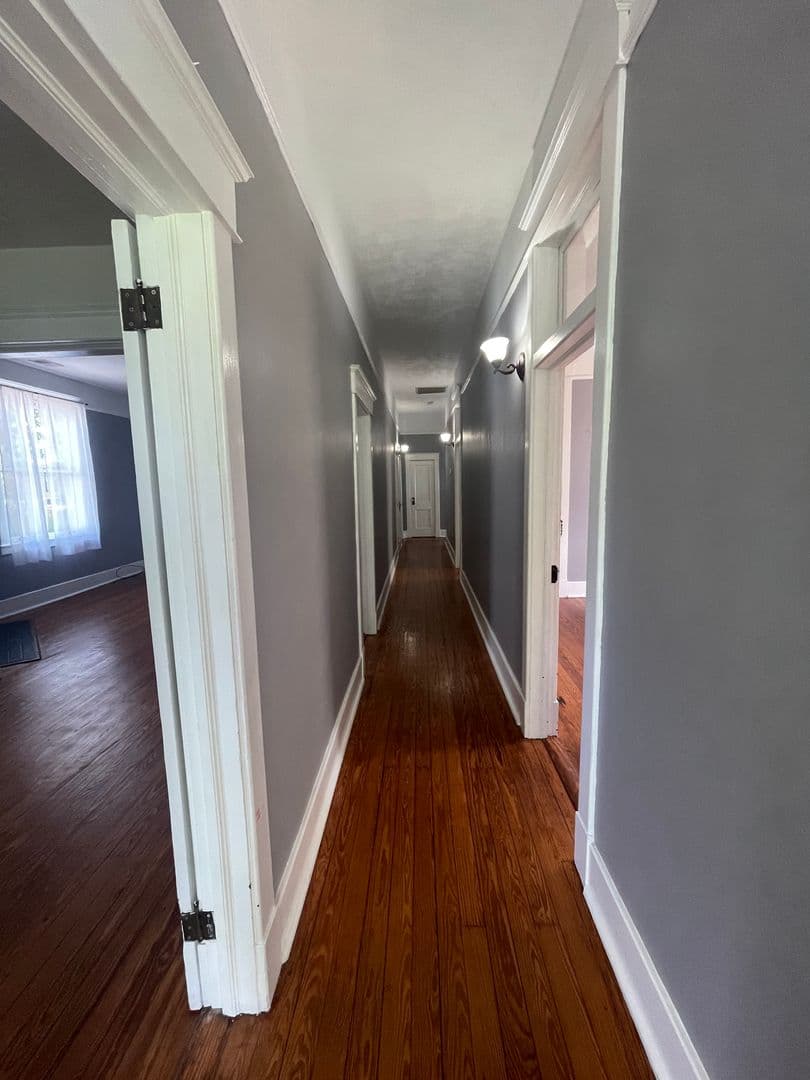 Savannah Apartment: 418 e 40th st