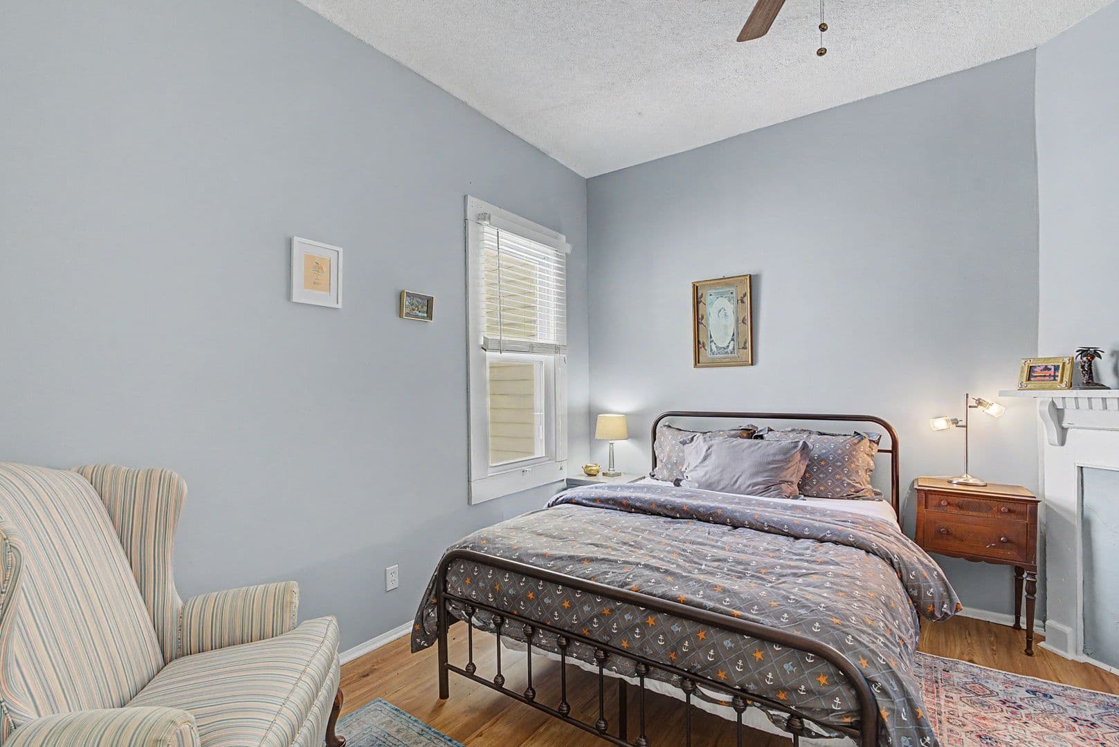 Savannah House: 530 e gordon lane