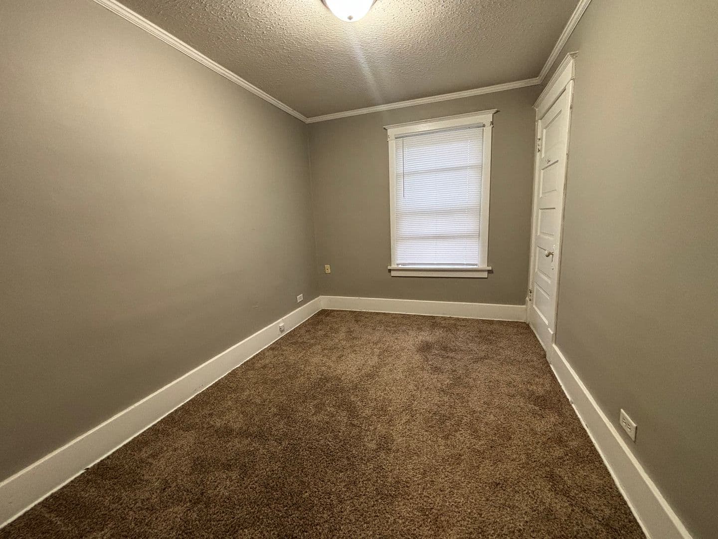 Moline Apartment: 1314-1316 17th St