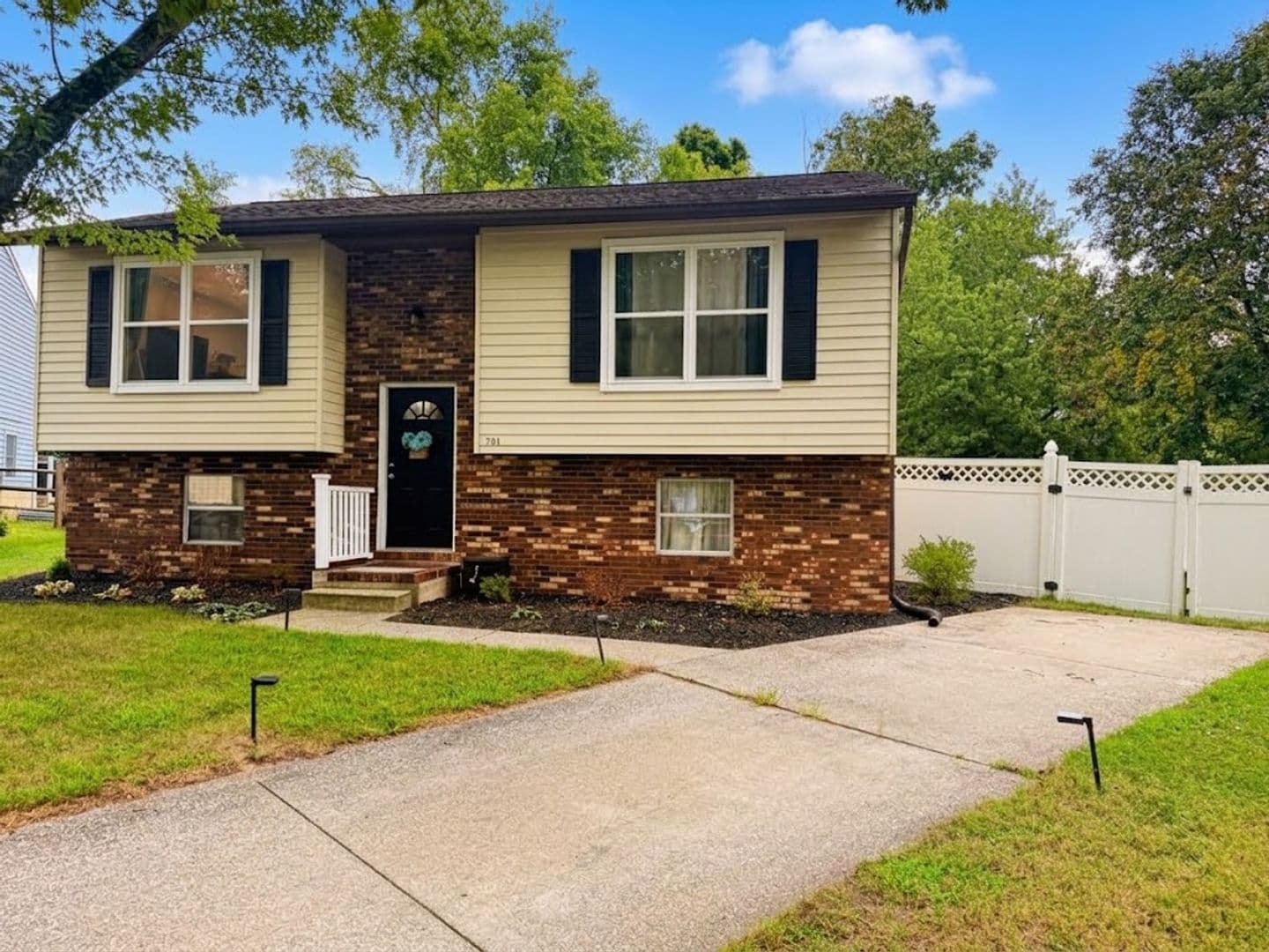 Glen Burnie House: 701 Kraft Court