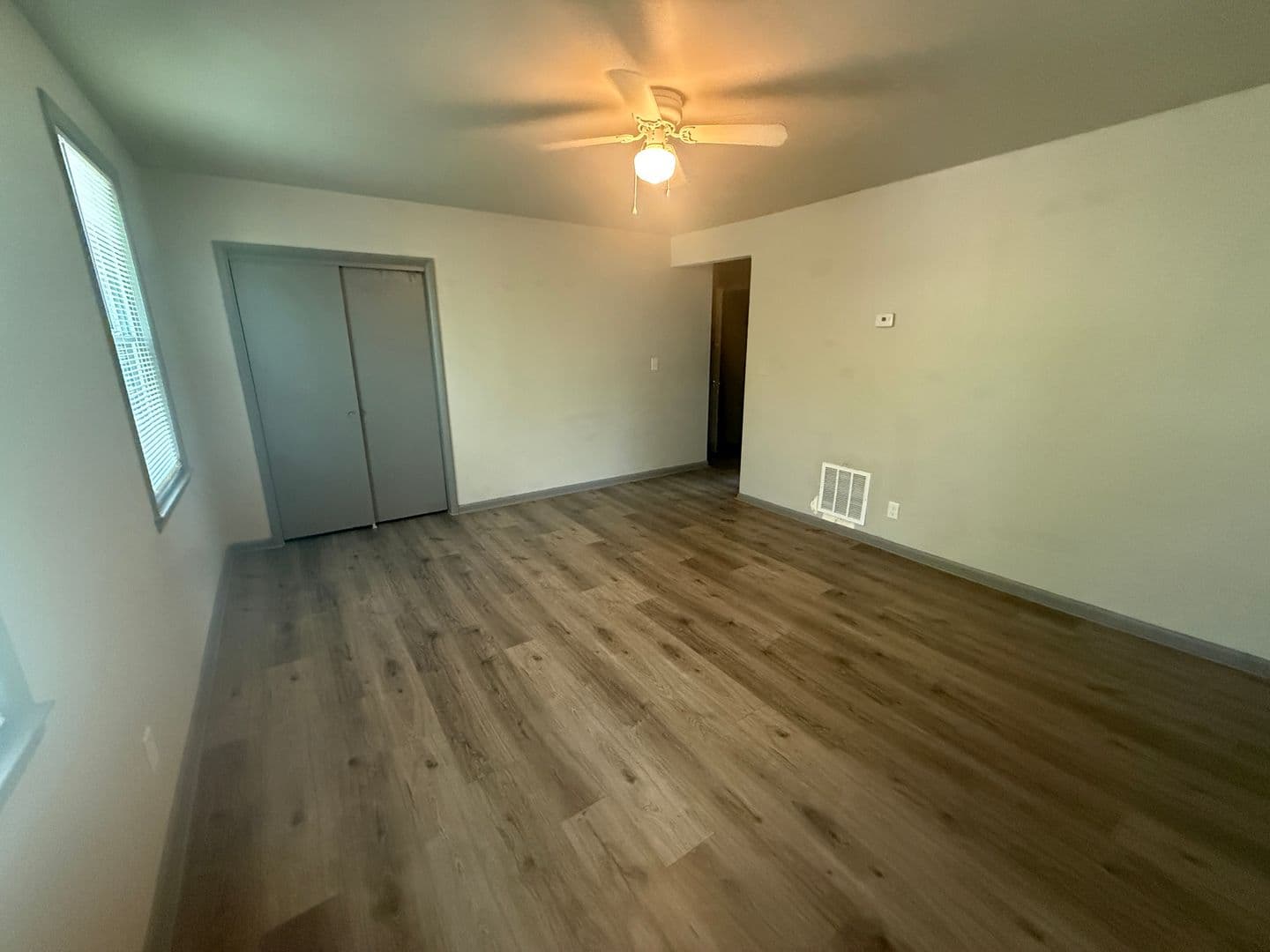 Baltimore Apartment: 3405 Frankford Ave