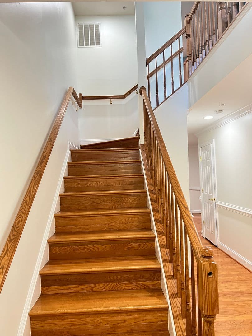 Laural House: 8318 Berry Pl