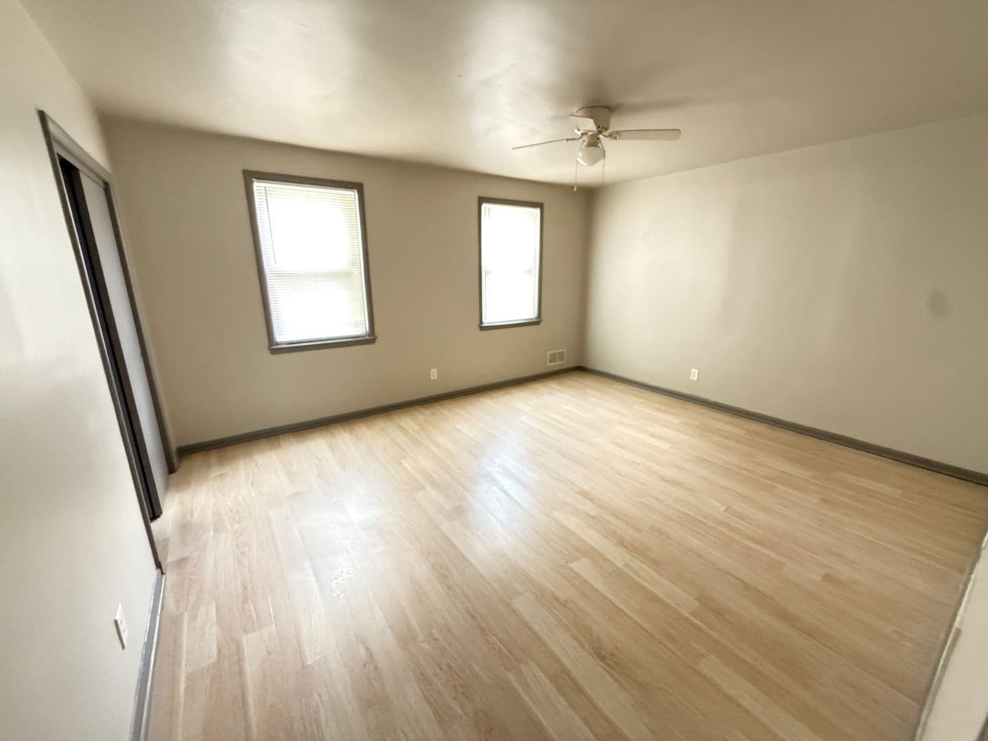 Baltimore Apartment: 3407 Frankford Ave