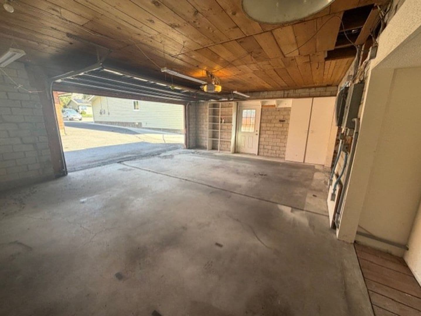 Klamath Falls House: 5122 Bryant Ave