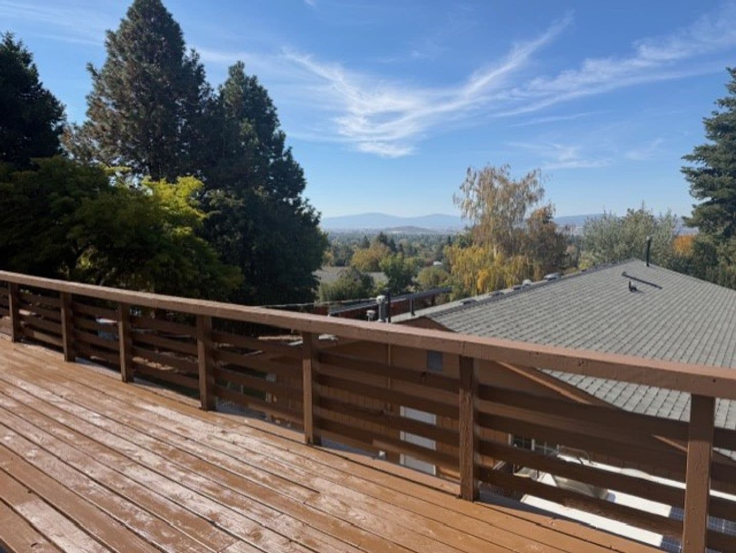 Klamath Falls House: 6724 Beckton