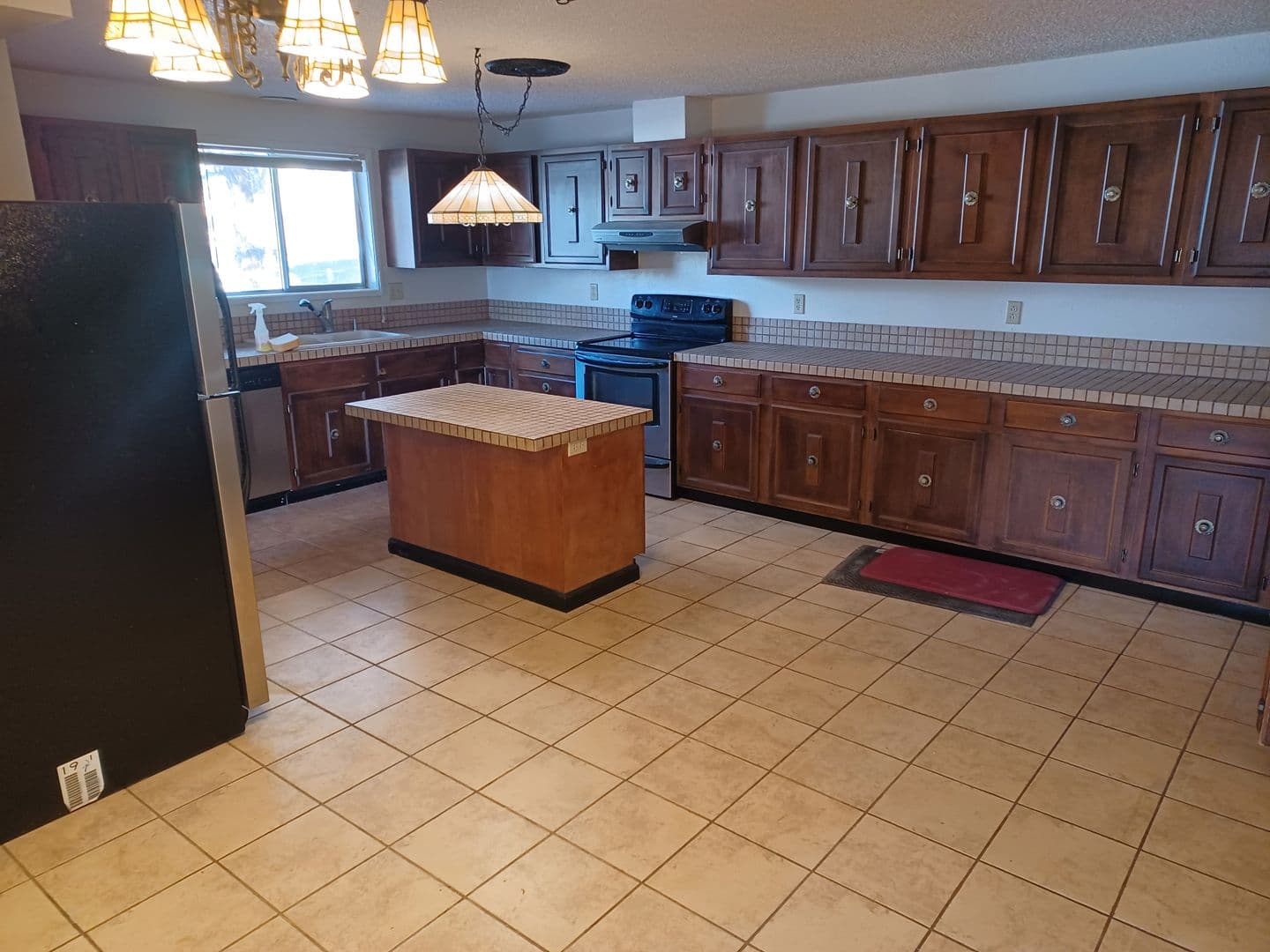 Klamath Falls House: 6724 Beckton