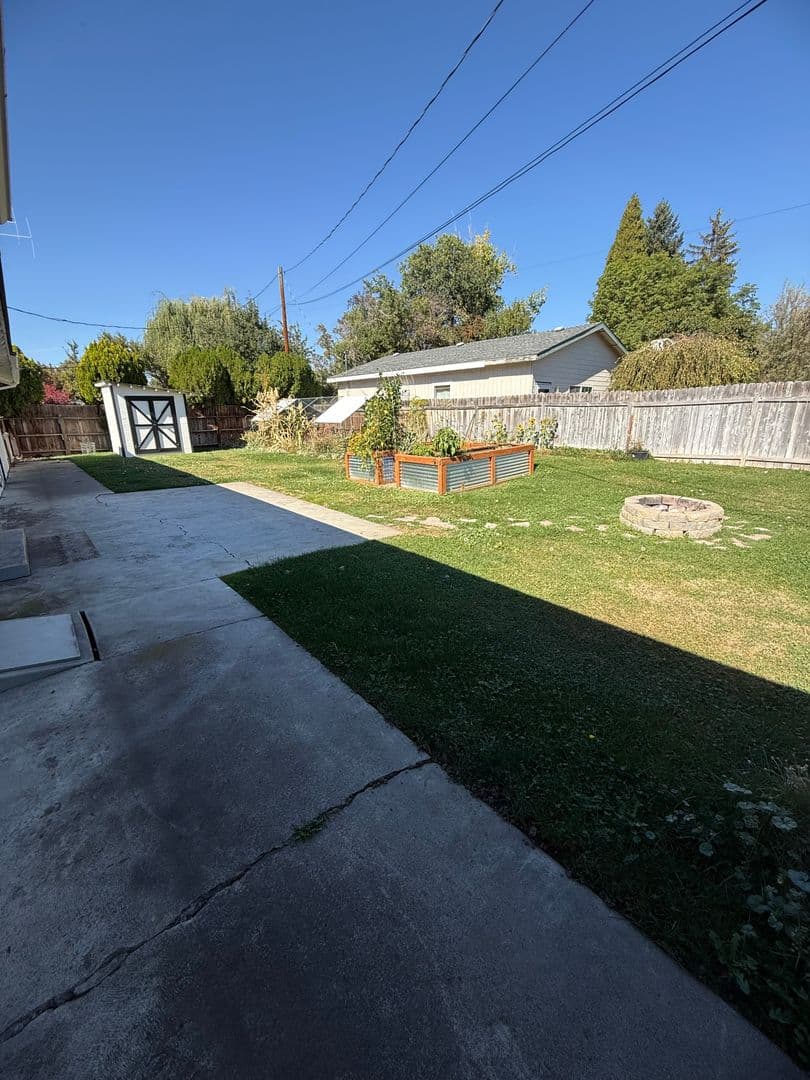 Klamath Falls House: 4747 Onyx Ave