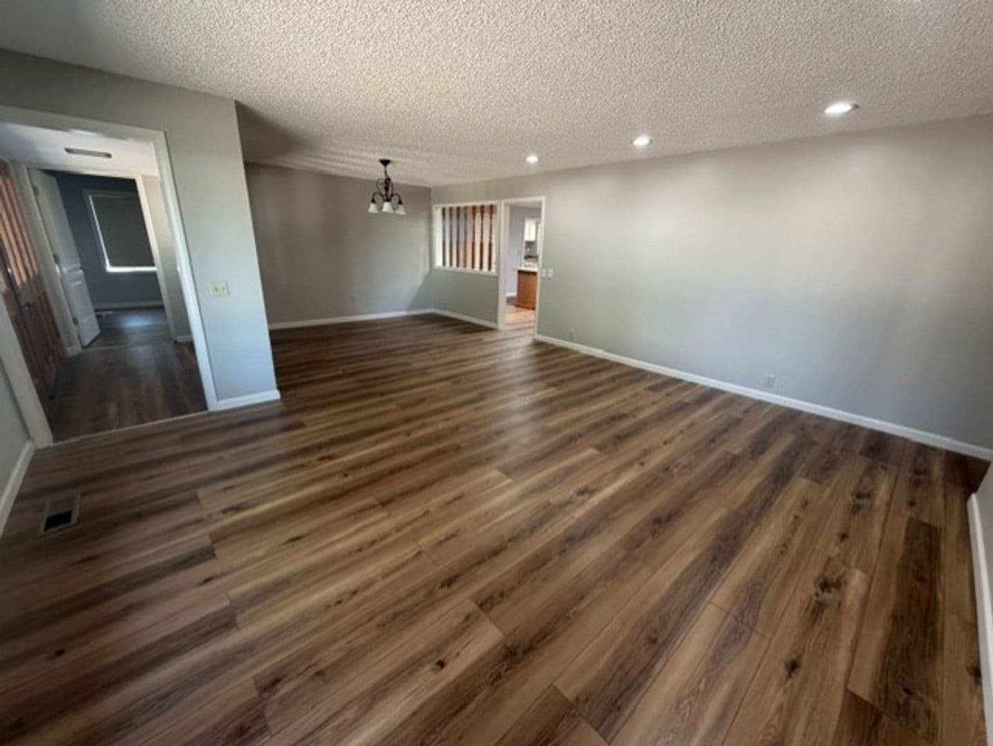 Klamath Falls House: 5122 Bryant Ave