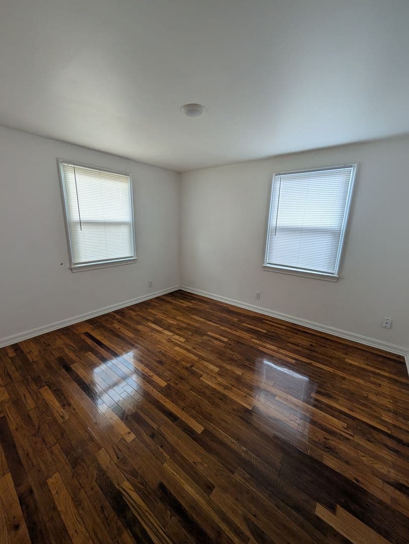 Klamath Falls Apartment: 3614-3628 Summers Lane