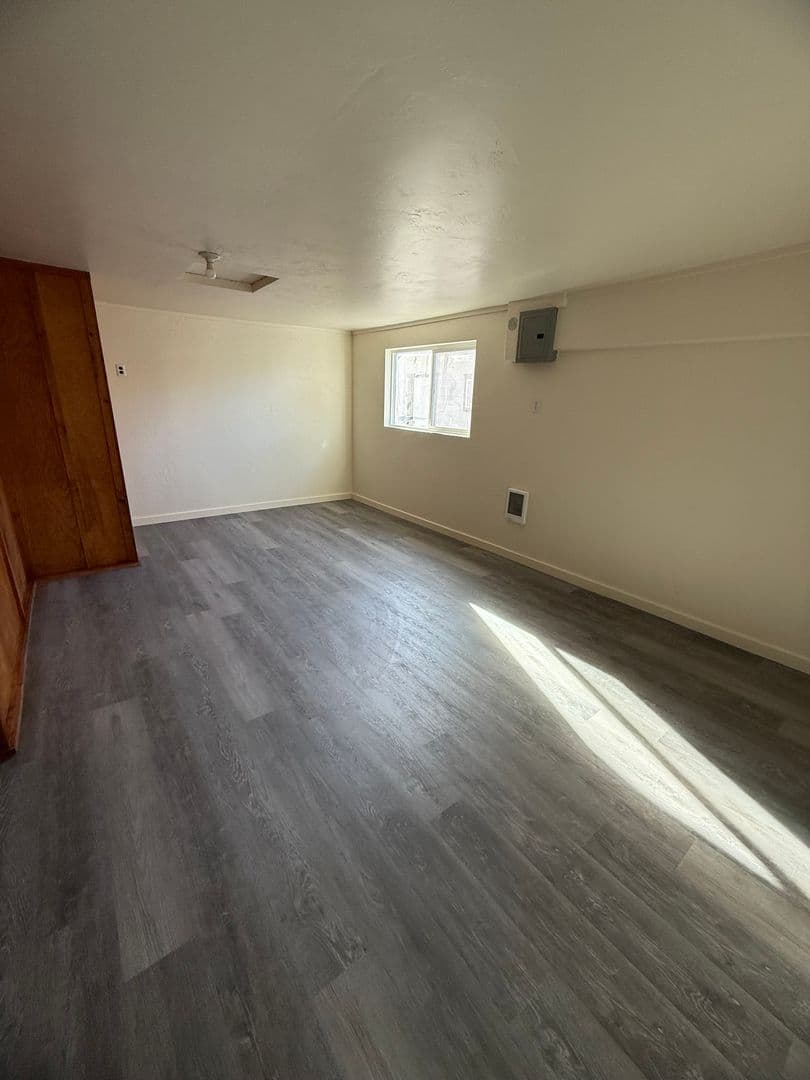 Klamath Falls Apartment: 3147 Boardman Ave
