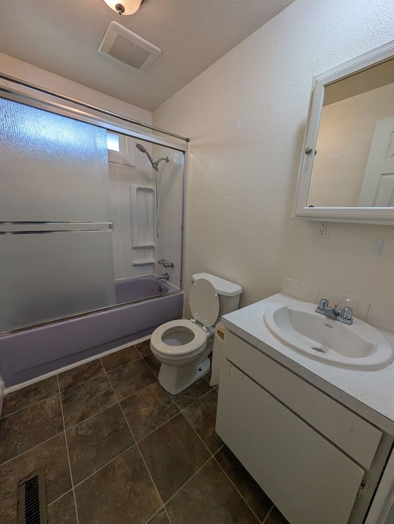 Klamath Falls Apartment: 5002 Wocus Road