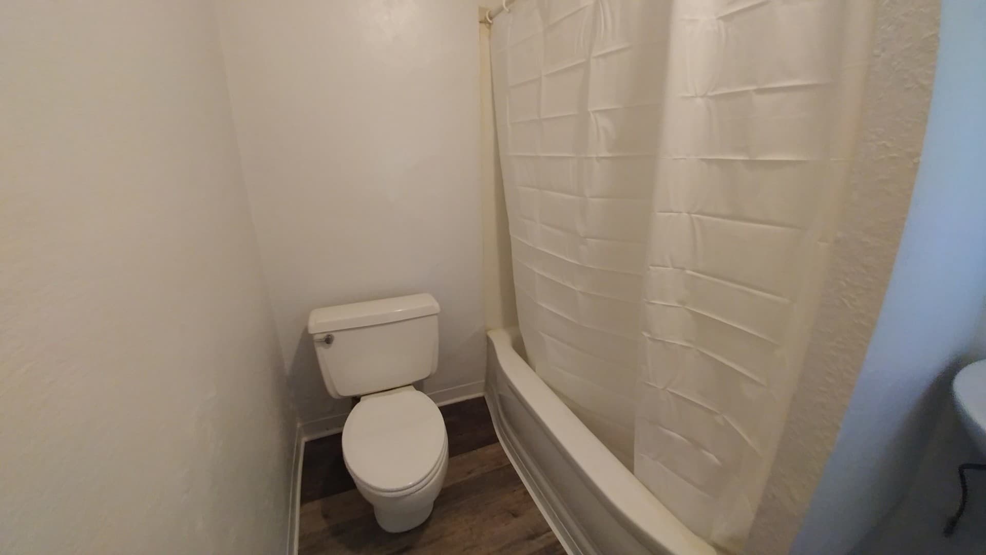 Klamath Falls Apartment: 527 N 8th