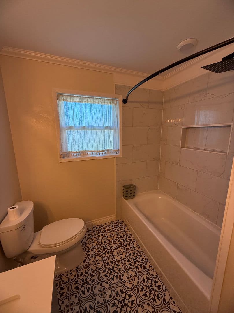 Klamath Falls House: 4747 Onyx Ave