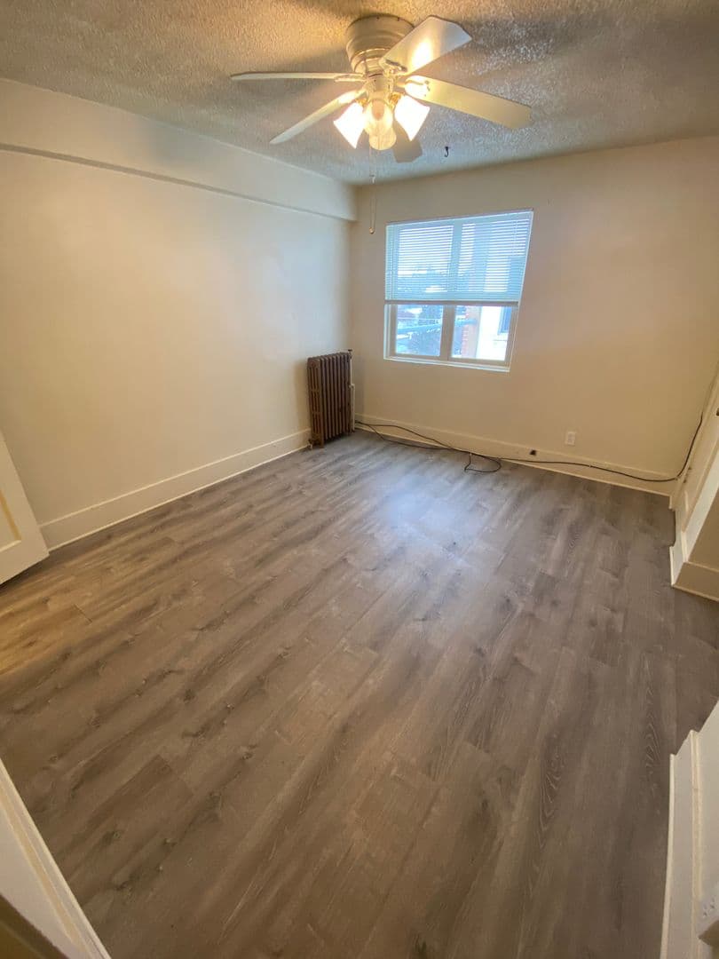 Klamath Falls Apartment: 1111 Main St
