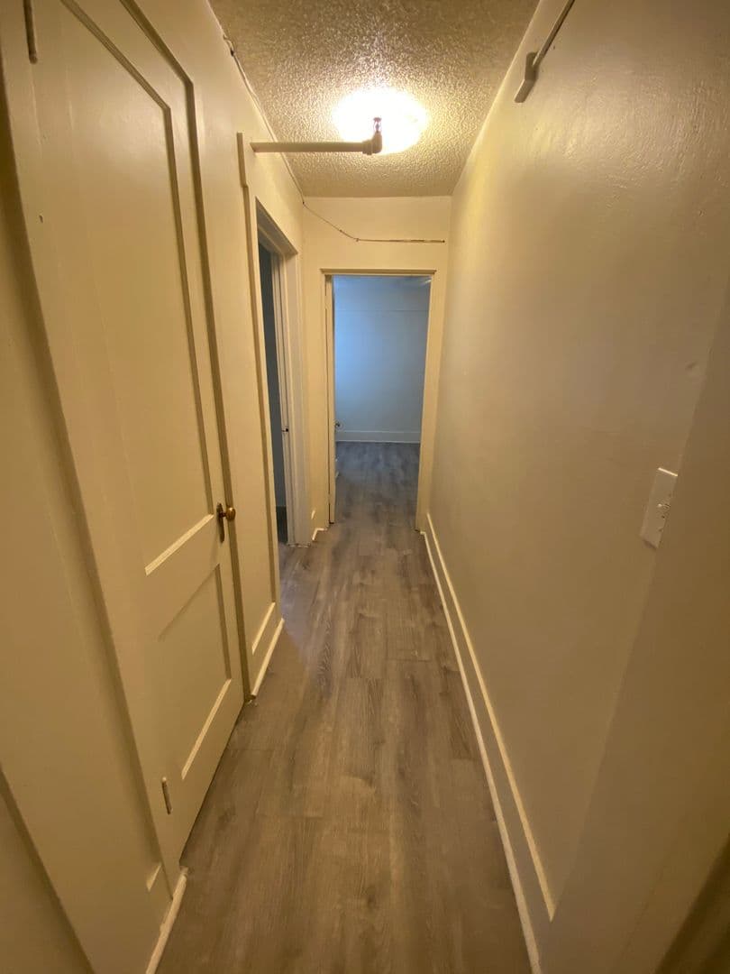 Klamath Falls Apartment: 1111 Main St