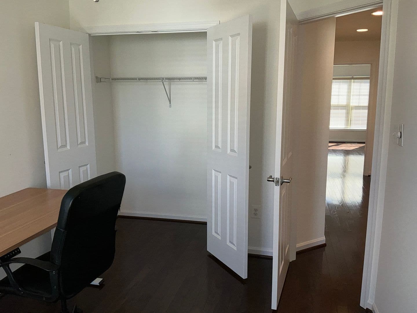Clarksburg House: 13944 Estuary Drive