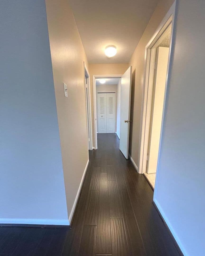 Bethesda Condo: 7425 Democracy Blvd #310