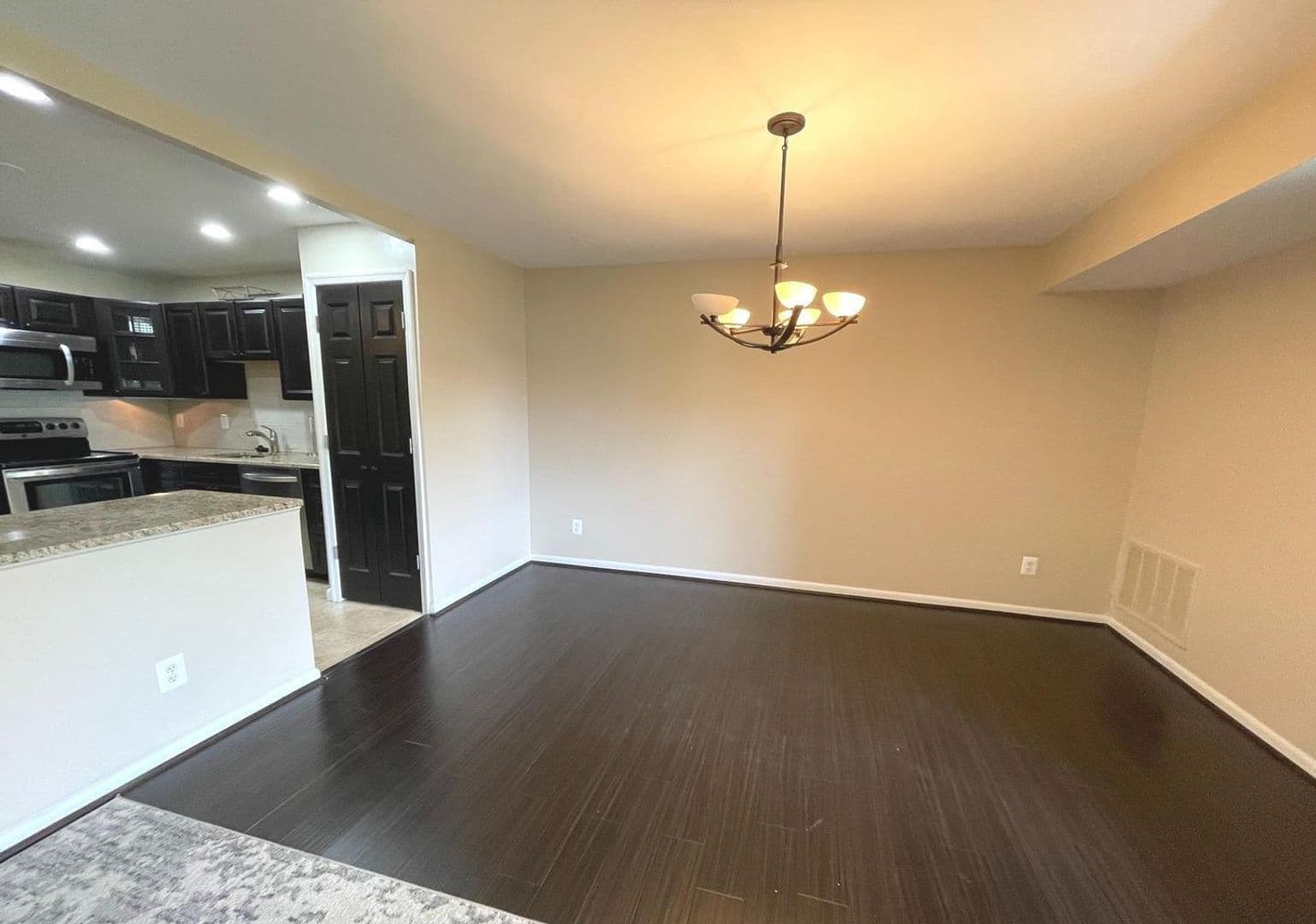 Bethesda Condo: 7425 Democracy Blvd #310