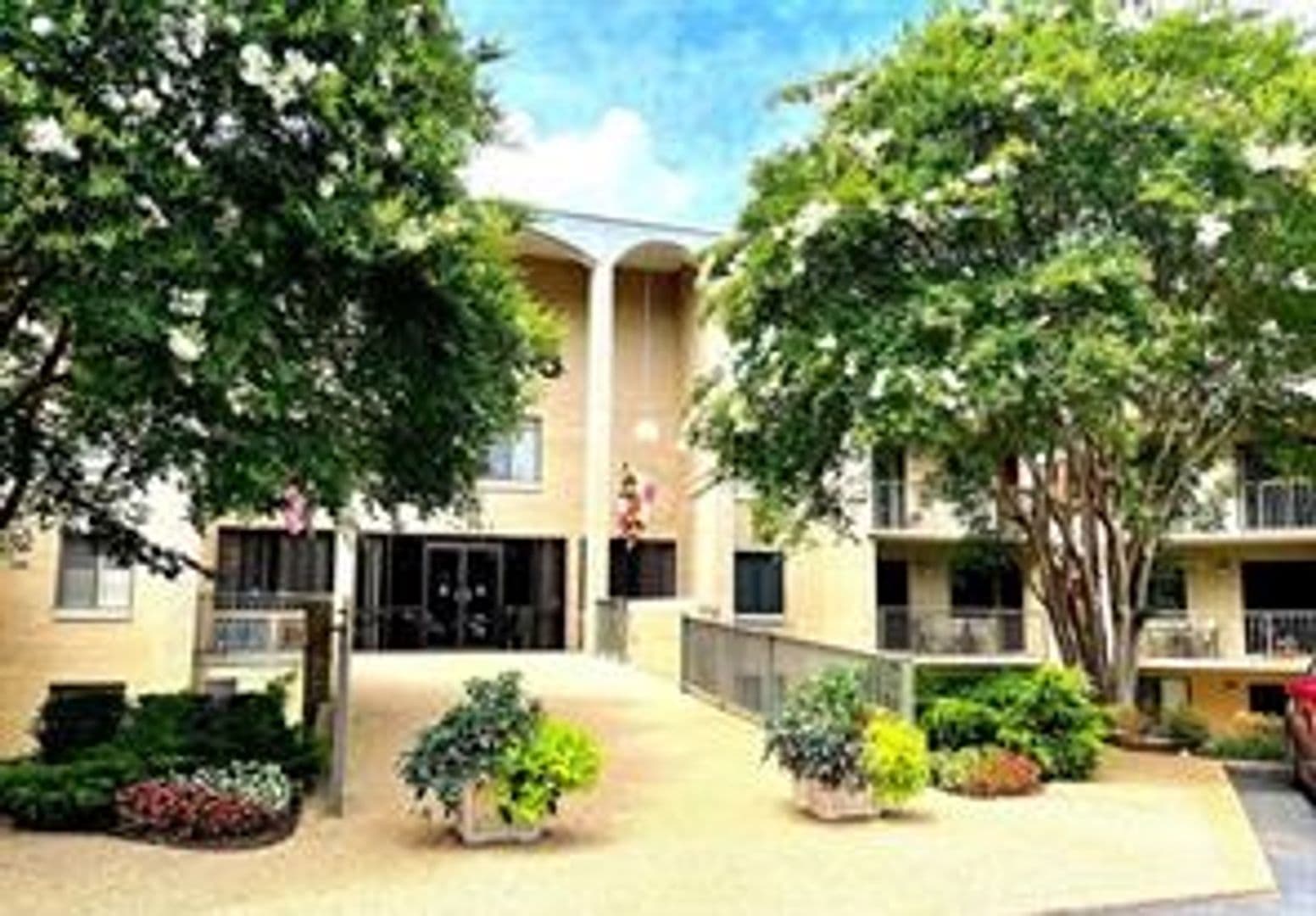 Bethesda Condo: 7425 Democracy Blvd #310