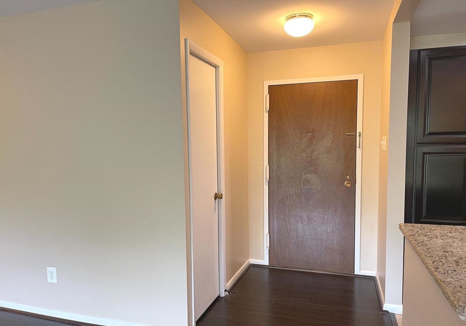 Bethesda Condo: 7425 Democracy Blvd #310