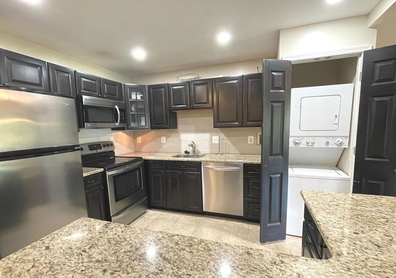 Bethesda Condo: 7425 Democracy Blvd #310