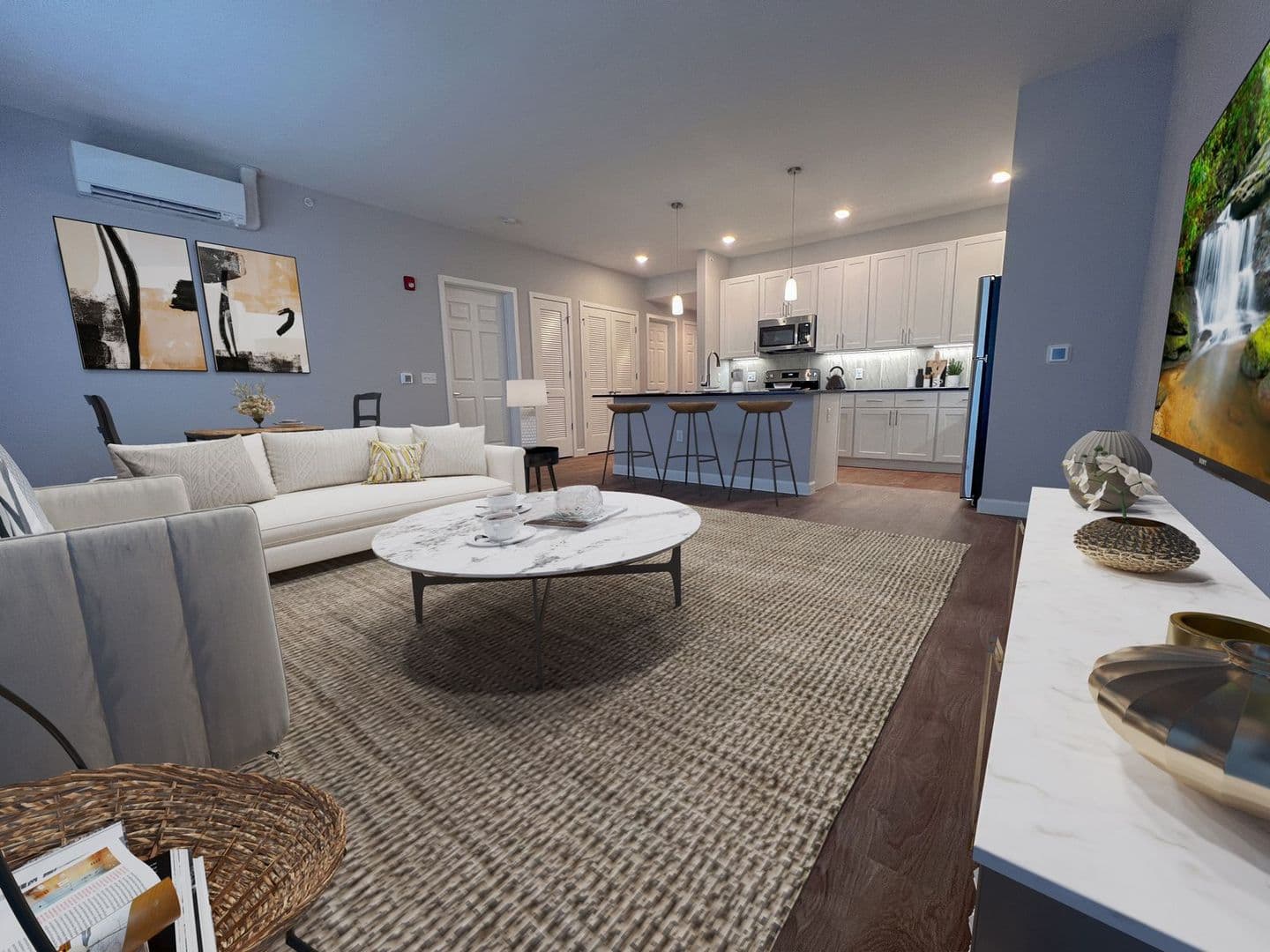 Union Apartment: 2003 Morris Ave