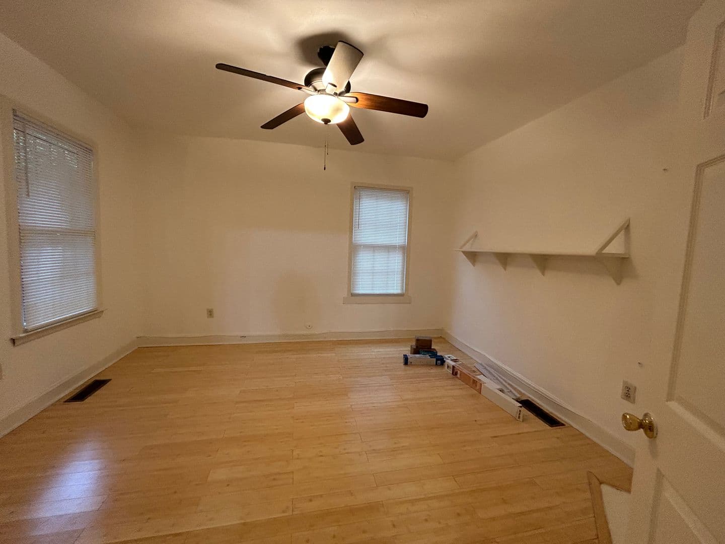 Atlanta Apartment: 0, 145, 151, 225 Sampson