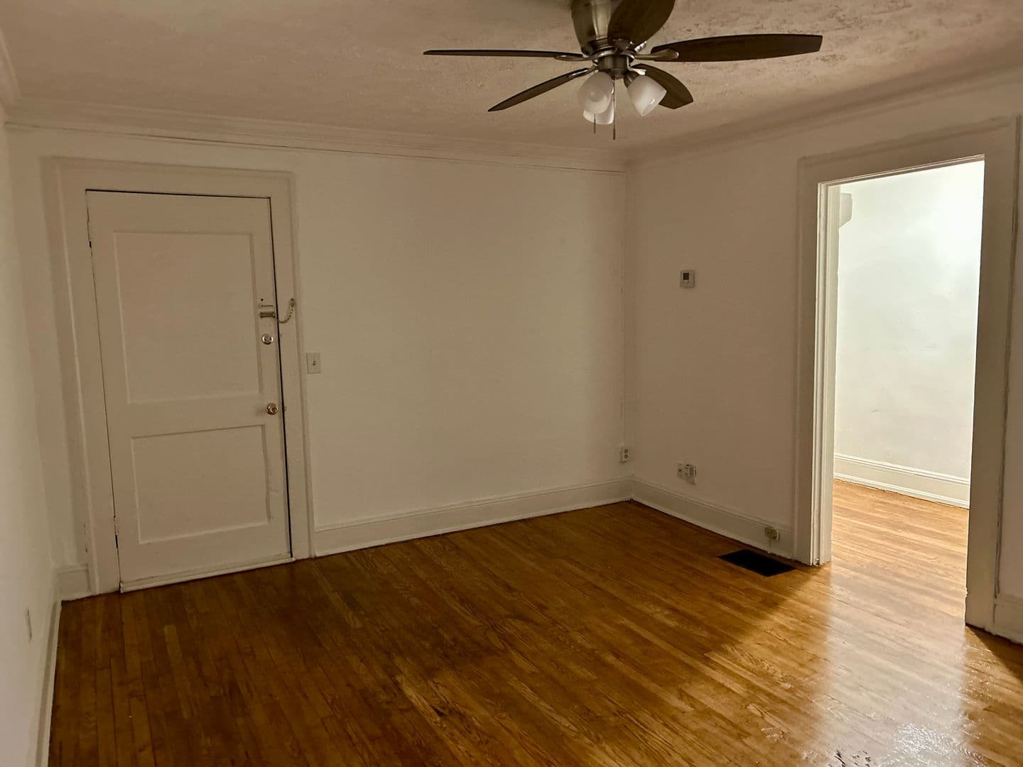 Atlanta Apartment: 929, 933 Euclid Ave NE