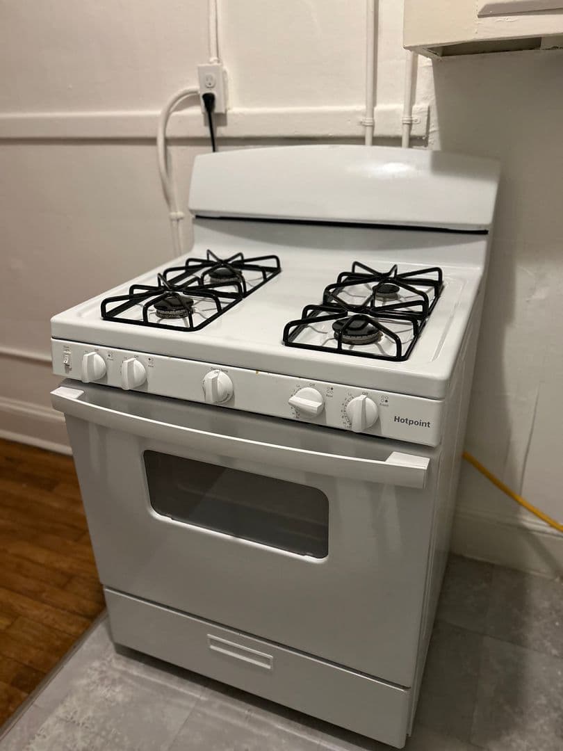 Atlanta Apartment: 929, 933 Euclid Ave NE