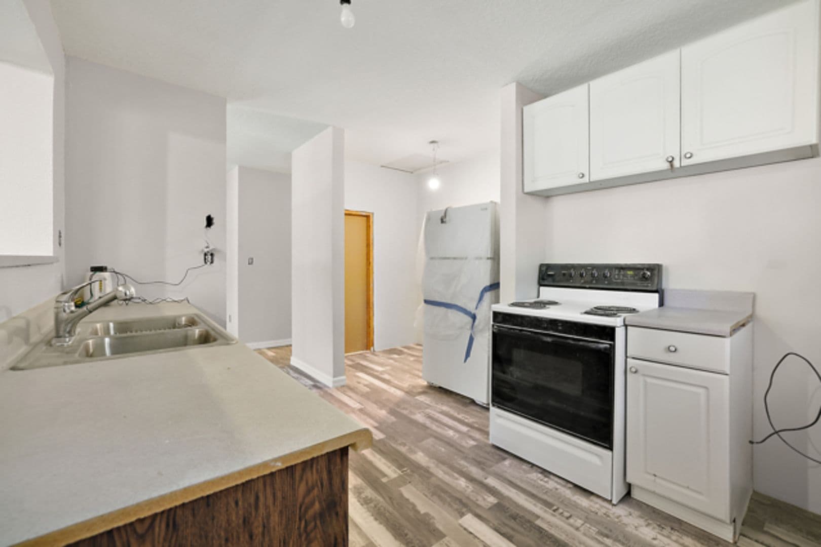 Webster House: 3605 SR 50