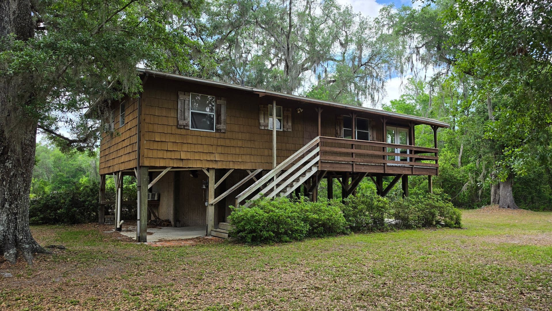 Webster House: 3605 SR 50