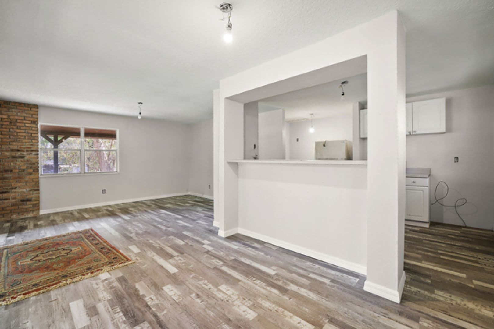 Webster House: 3605 SR 50