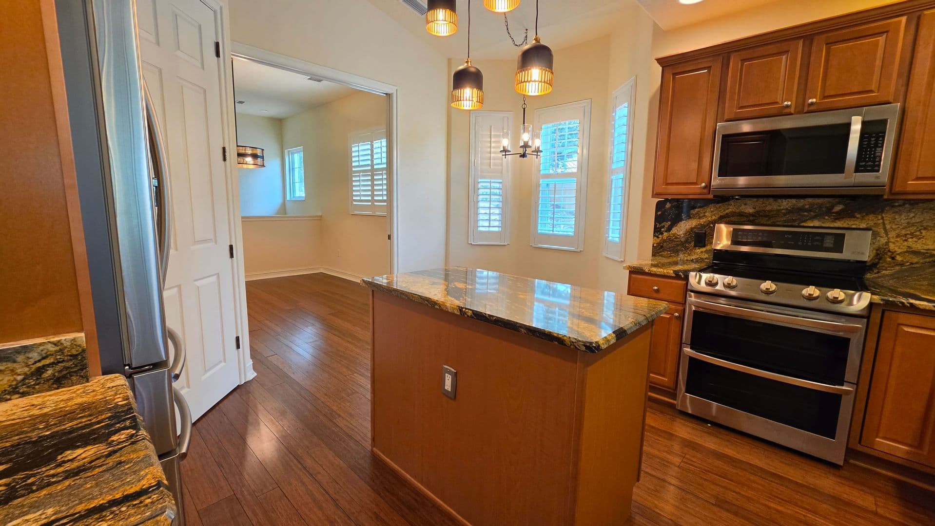 Howey In The Hills House: 33 Camino Real Blvd,