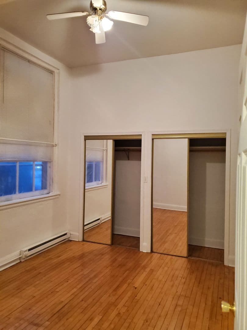 Agency Apartment: 227 W. Wapello St.