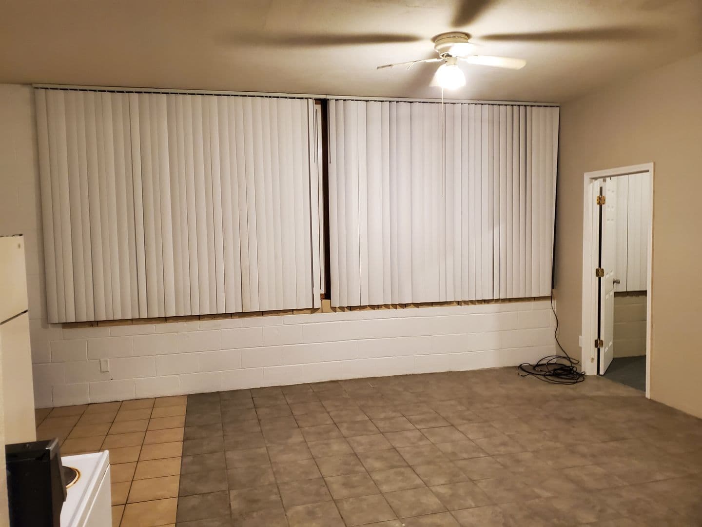 Agency Apartment: 227 W. Wapello St.