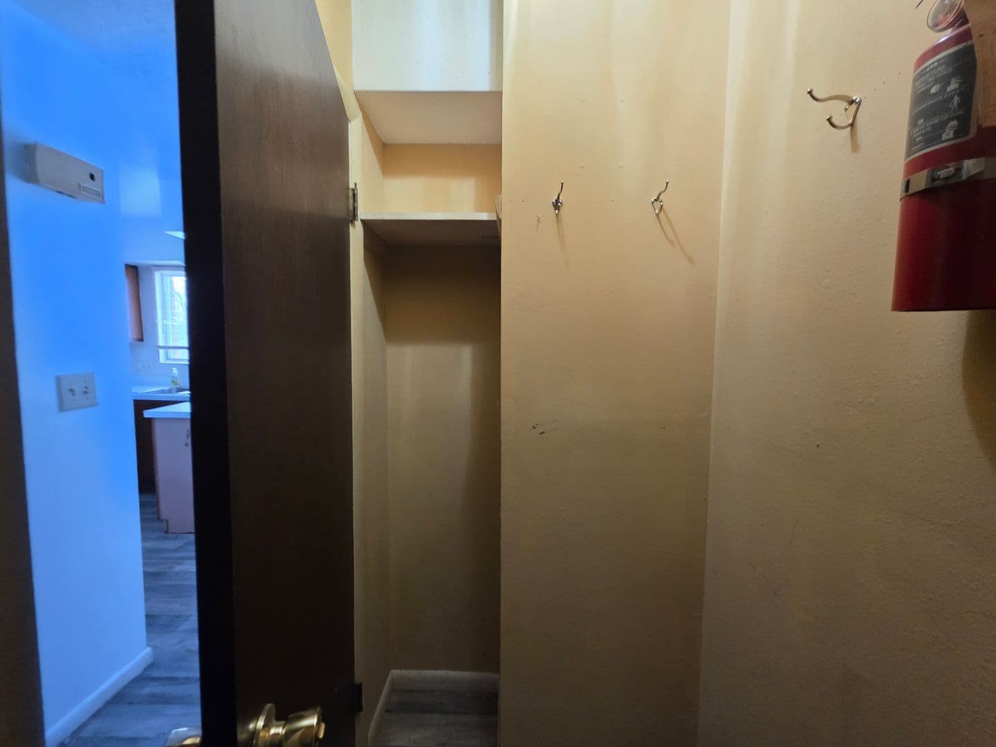 Ottumwa Apartment: 342 E. Park Ave.