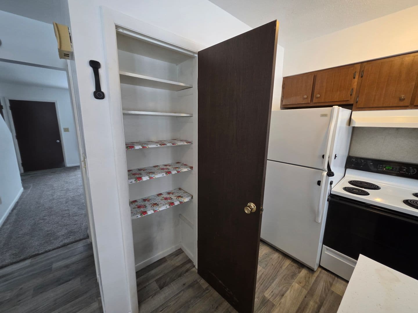 Ottumwa Apartment: 342 E. Park Ave.