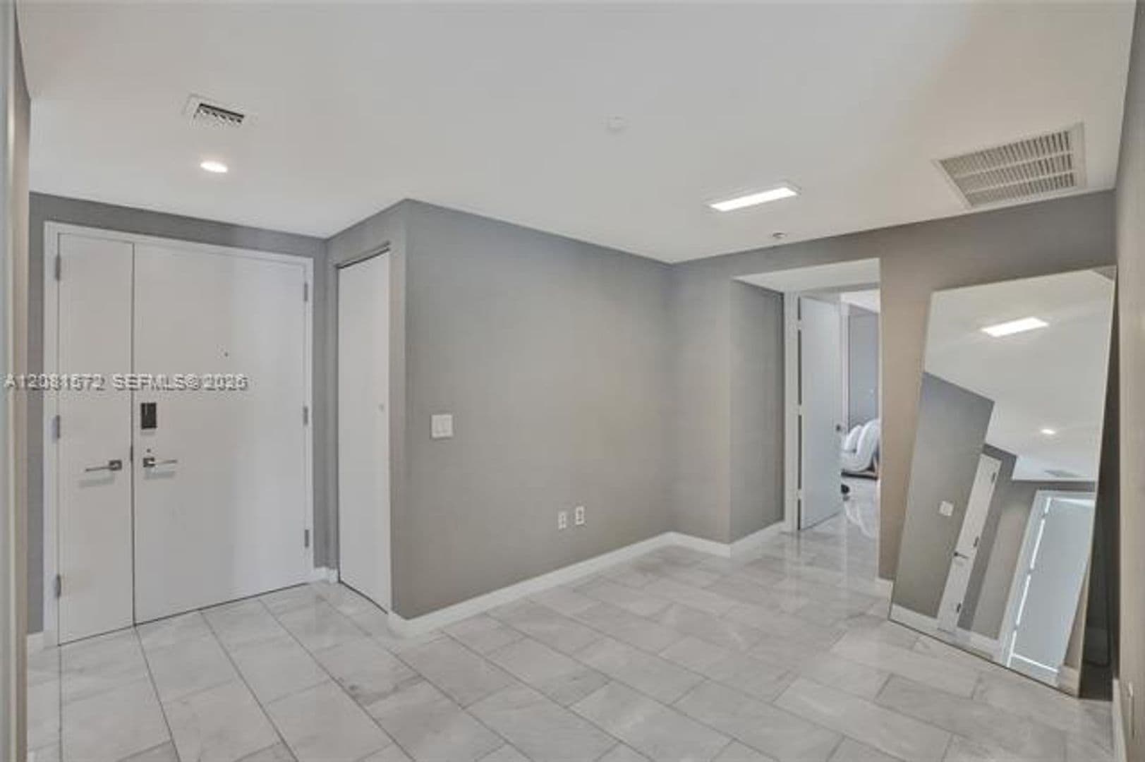Miami Condo: 650 NE 32nd St cu-3901