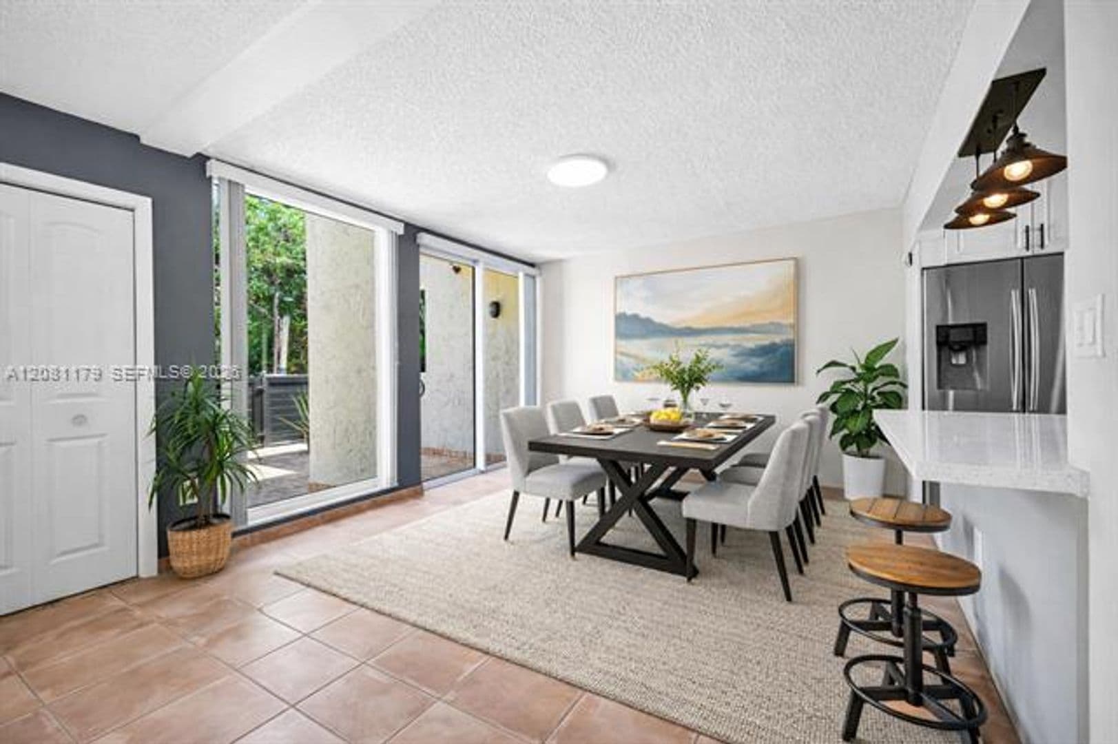 Miami Townhome: 9133 Fontainebleau Blvd th 5
