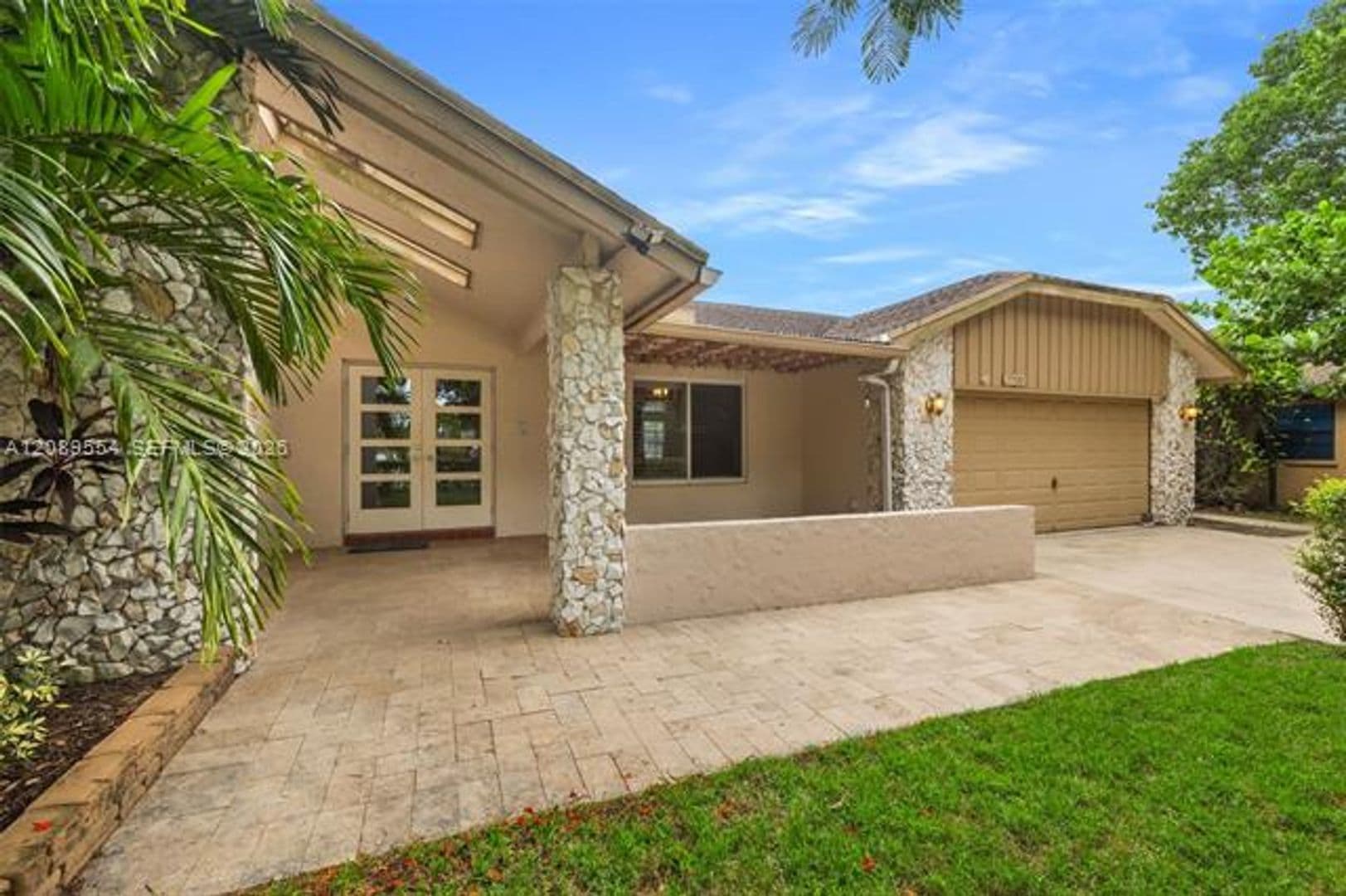 Plantation House: 7700 NW 11th Pl # 7700