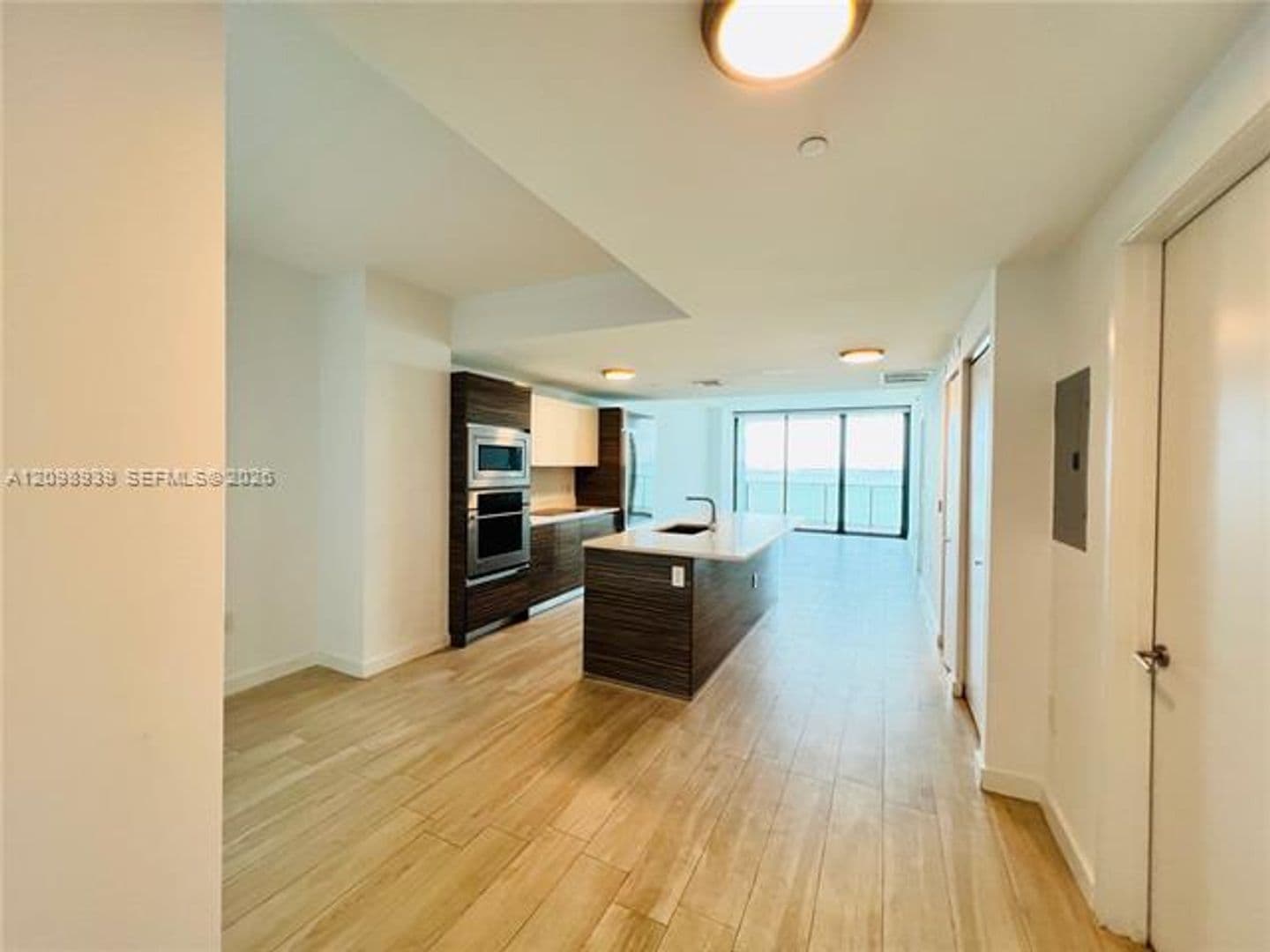 Miami Condo: 460 NE 28th St cu-1206