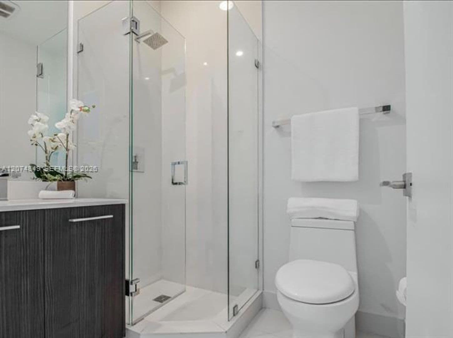 Miami Condo: 55 SW 9th St cu-4409