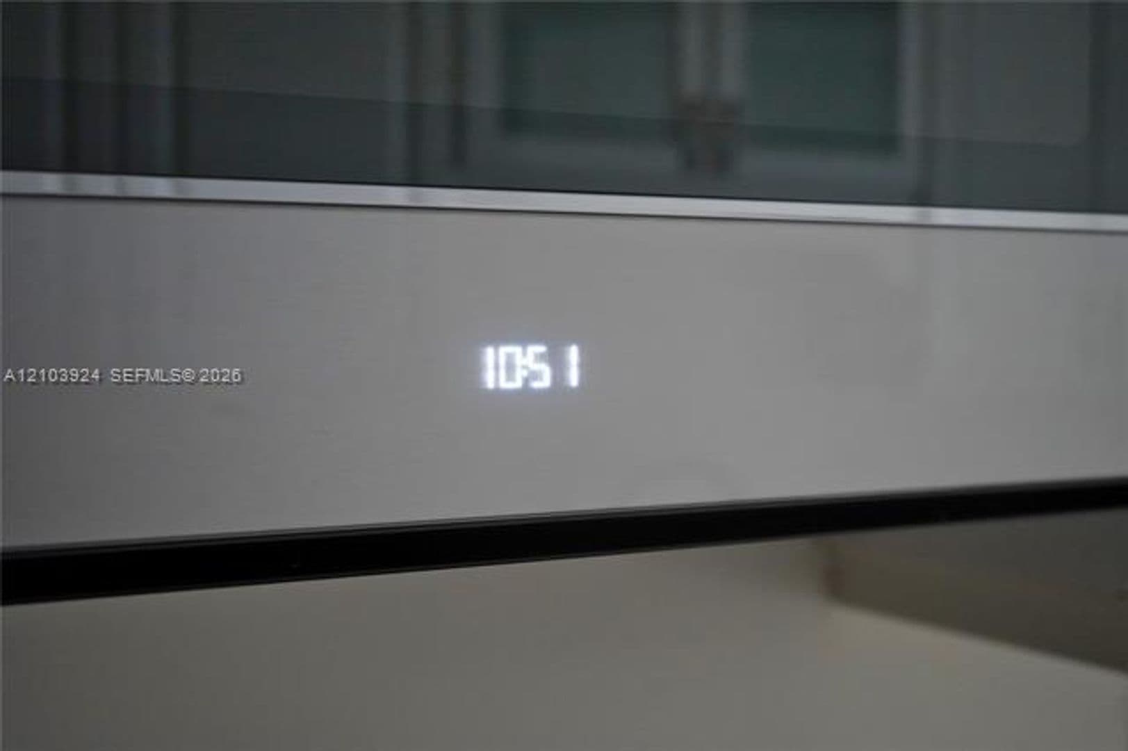 Miami Condo: 848 Brickell Key Dr cu-306