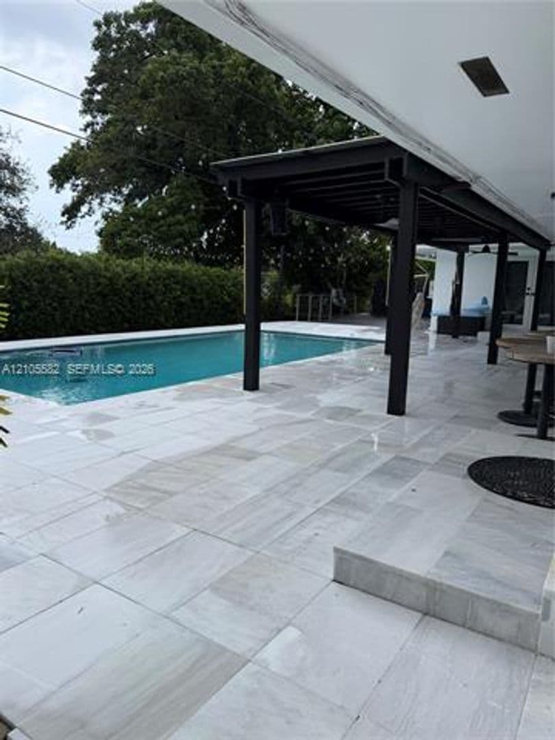 Miami House: 2215 NE 204th St # 2215