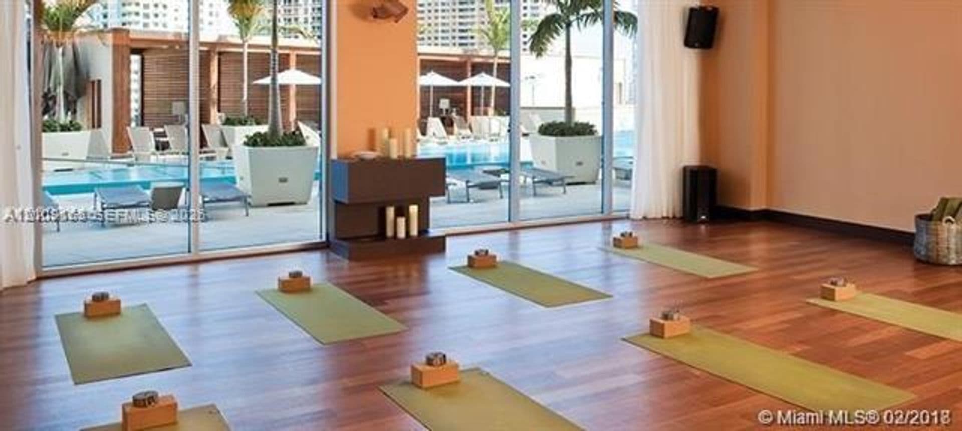 Miami Condo: 200 Biscayne Boulevard Way cu-4912