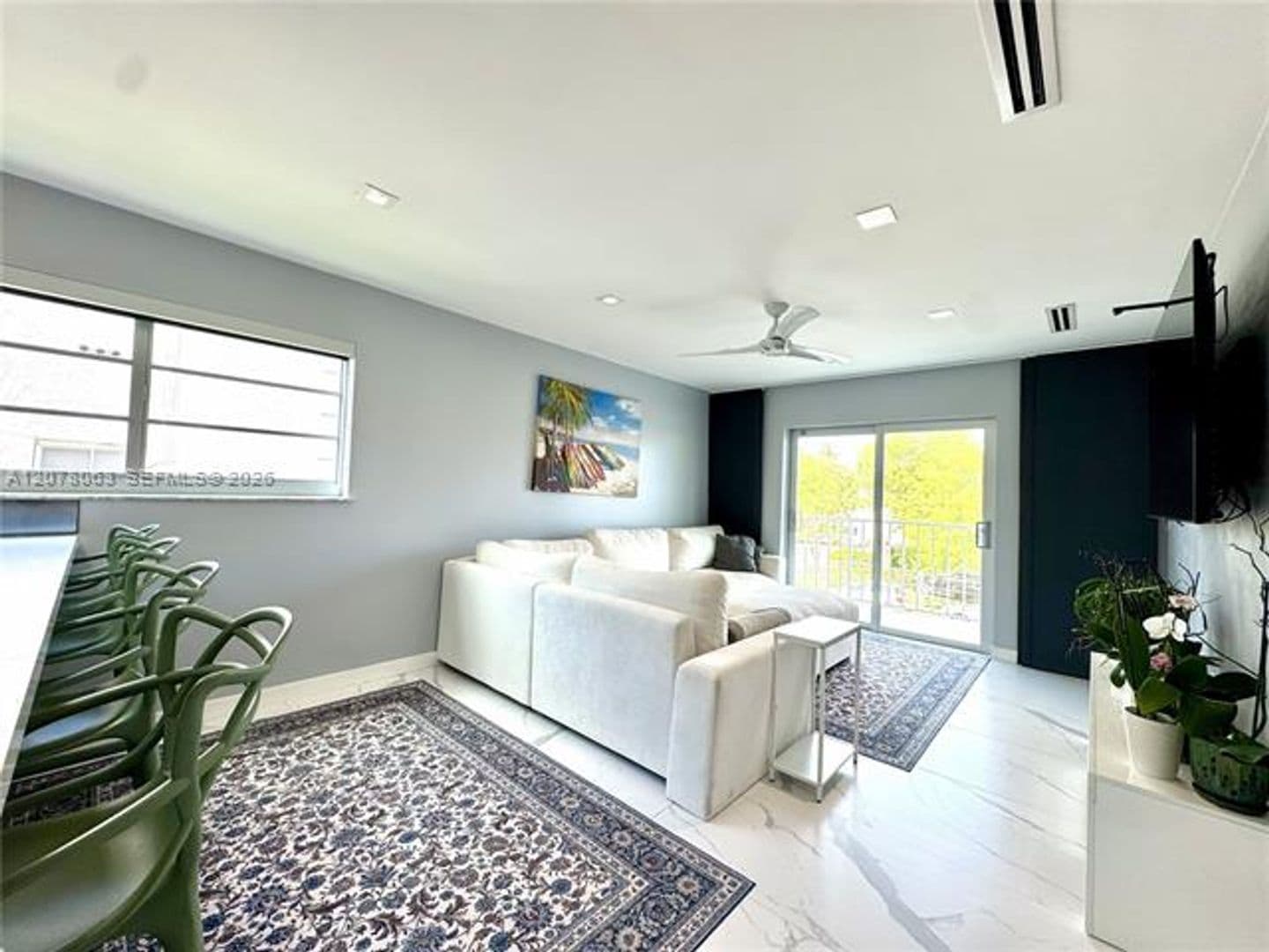 Miami Beach Condo: 1428 Euclid Ave cu-207