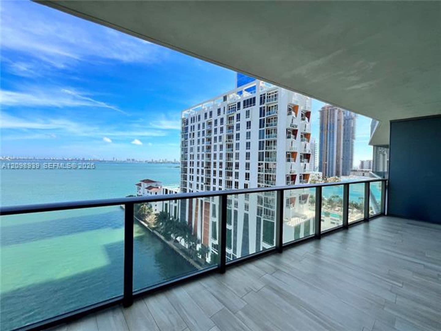 Miami Condo: 460 NE 28th St cu-1206