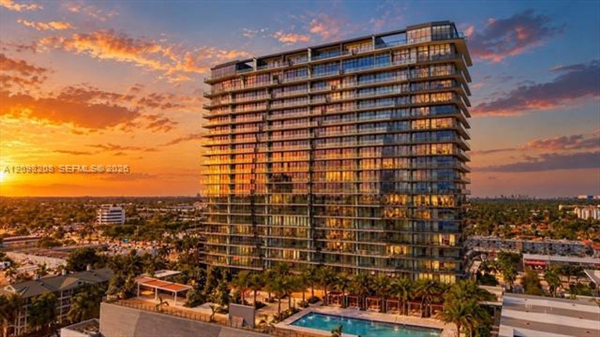 Hallandale Beach Condo: 1170 E Hallandale cu-2109