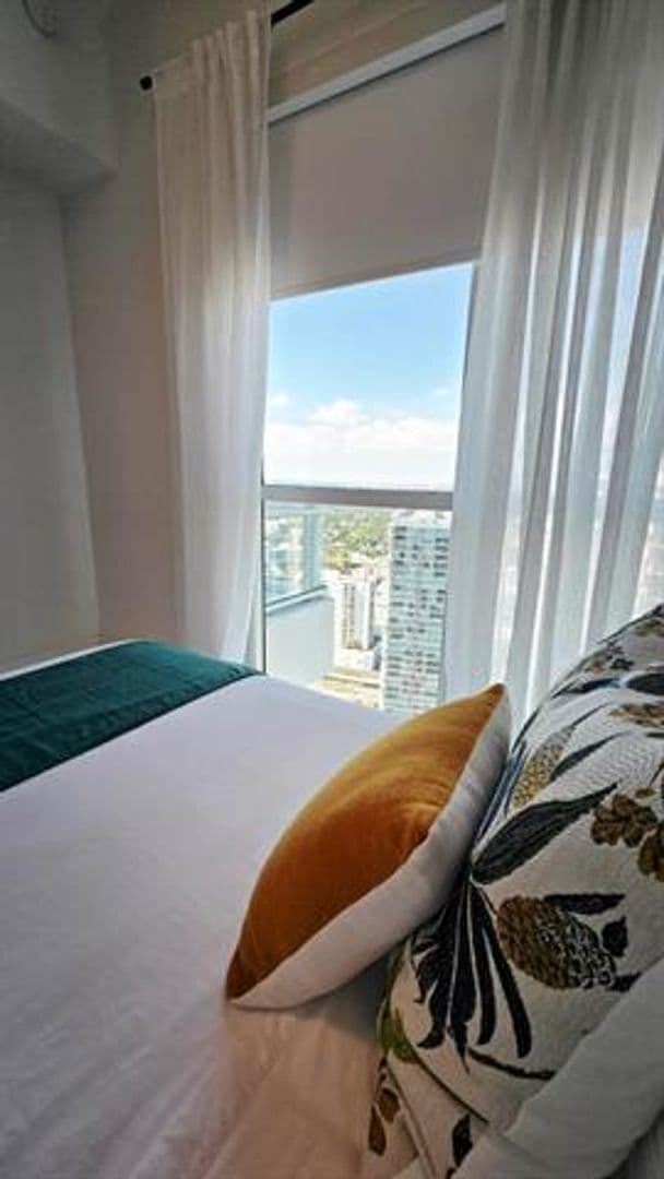 Miami Condo: 1080 Brickell Ave cu-4207